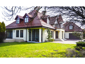 Dom Zabrze
Os. Kopernika Na sprzedaż 1 990 000 PLN 389 m2 