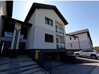 Dom małopolskie
Kraków
Nowa Huta Na sprzedaż 2 175 000 PLN 280 m2 
