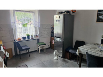 Mieszkanie śląskie
Zabrze Na sprzedaż 48 900 PLN 52,31 m2 