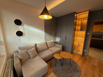 Mieszkanie łódzkie
Łódź
Śródmieście Do wynajęcia 2300 PLN 43 m2 