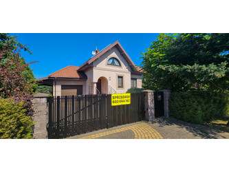 Dom łódzkie
Skierniewice
Rawka Na sprzedaż 1 090 000 PLN 262 m2 