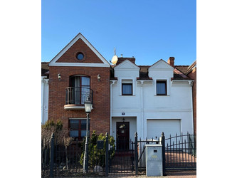 Dom wielkopolskie
poznański
Komorniki
Komorniki Na sprzedaż 1 500 000 PLN 143,57 m2 