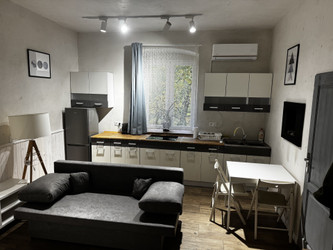 Mieszkanie łódzkie
Łódź
Górna Do wynajęcia 1400 PLN 35 m2 