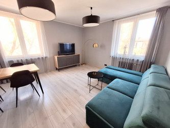 Mieszkanie łódzkie
Łódź
Górna Na sprzedaż 395 000 PLN 53 m2 