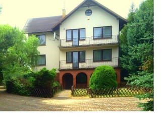 Dom śląskie
Częstochowa
Grabówka Na sprzedaż 1 300 000 PLN 408 m2 