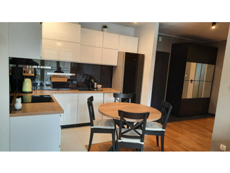 Mieszkanie łódzkie
Łódź
Polesie Do wynajęcia 2300 PLN 52 m2 