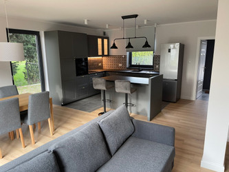 Dom mazowieckie
pruszkowski
Raszyn
Janki Do wynajęcia 11 000 PLN 170 m2 