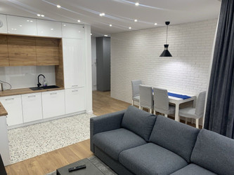 Mieszkanie świętokrzyskie
Kielce Do wynajęcia 2300 PLN 50 m2 