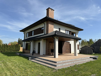 Dom mazowieckie
piaseczyński
Piaseczno
Piaseczno Na sprzedaż 2 890 000 PLN 323,59 m2 