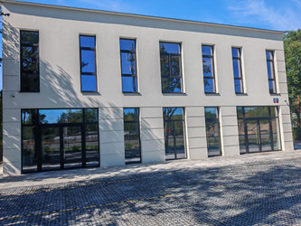 Lokal mazowieckie
Warszawa
Wawer Do wynajęcia 13 000 PLN 133 m2 