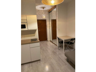 Mieszkanie mazowieckie
Warszawa
Bielany
Stare Bielany Na sprzedaż 395 000 PLN 18 m2 