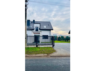 Dom śląskie
tarnogórski
Tarnowskie Góry
Opatowice Na sprzedaż 1 495 000 PLN 161,82 m2 