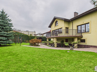Dom mazowieckie
Siedlce Na sprzedaż 1 975 000 PLN 400 m2 