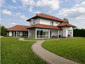 Dom mazowieckie
legionowski
Nieporęt
Michałów-Grabina Na sprzedaż 2 900 000 PLN 393 m2 
