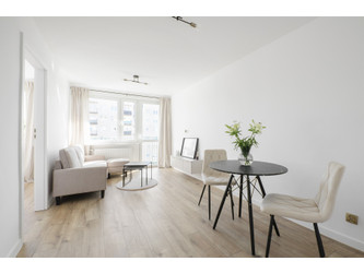 Mieszkanie łódzkie
Łódź
Górna
Rokicie Na sprzedaż 485 000 PLN 48 m2 