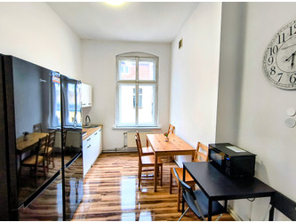 Mieszkanie wielkopolskie
Poznań
Jeżyce Do wynajęcia 4800 PLN 120 m2 