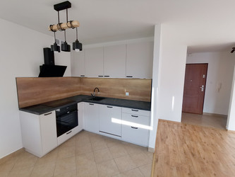 Mieszkanie śląskie
Bielsko-Biała
Kamienica Do wynajęcia 2300 PLN 52,5 m2 