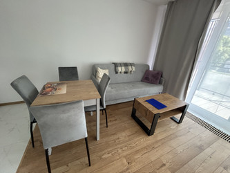 Mieszkanie mazowieckie
Warszawa
Śródmieście Do wynajęcia 2700 PLN 37 m2 
