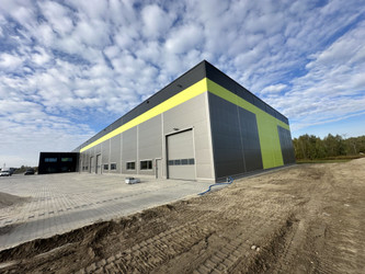 Magazyn mazowieckie
wołomiński
Radzymin
Ciemne Na sprzedaż 36 900 000 PLN 4794 m2 