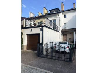 Dom łódzkie
Łódź
Polesie
Retkinia Zachód-Smulsko Na sprzedaż 1 050 000 PLN 244 m2 