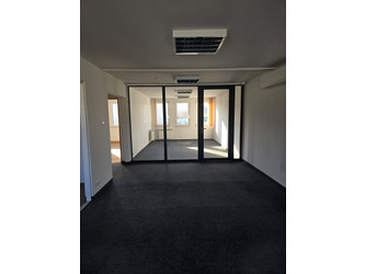 Biuro małopolskie
Tarnów Do wynajęcia 2450 PLN 82 m2 