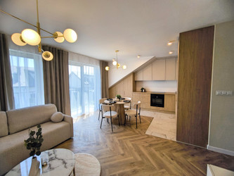 Mieszkanie małopolskie
Tarnów
Rzędzin Na sprzedaż 489 000 PLN 47 m2 