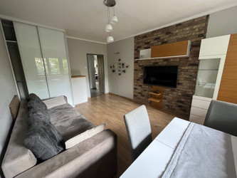 Mieszkanie warmińsko-mazurskie
Olsztyn
Jaroty Do wynajęcia 2100 PLN 48 m2 