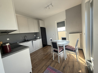 Mieszkanie wielkopolskie
poznański
Komorniki
Plewiska Do wynajęcia 2500 PLN 44 m2 