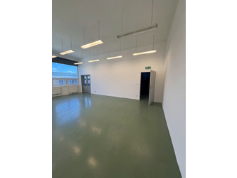 Biuro dolnośląskie
Wrocław Na sprzedaż 3500 PLN 39 m2 