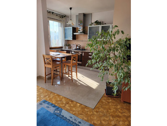 Mieszkanie śląskie
Bielsko-Biała
Os. Karpackie Na sprzedaż 475 000 PLN 64 m2 