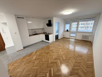 Mieszkanie mazowieckie
Warszawa
Śródmieście
Solec Do wynajęcia 3000 PLN 36 m2 